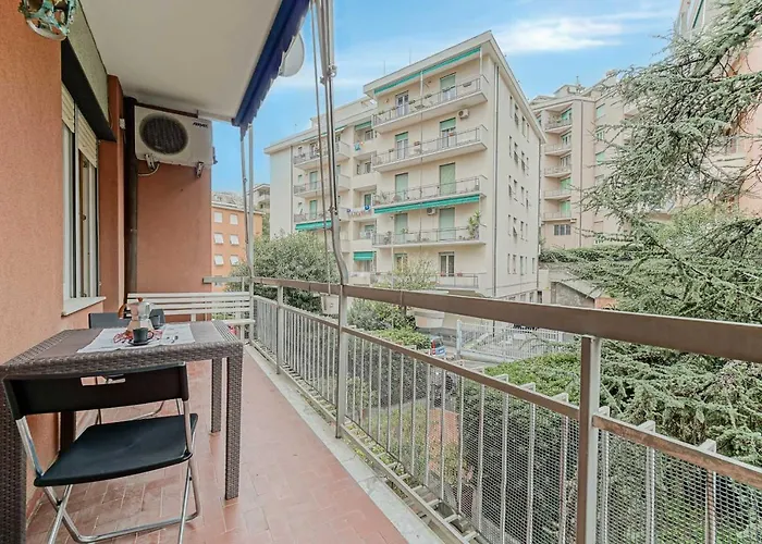 Sturla Elegant Apartment Genua